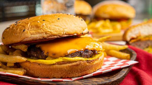 McDonald's Cheeseburger